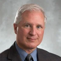 皇冠体育高级分析师李思涵